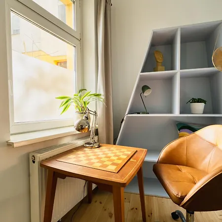 Mitten Im Kreuzberger Kiezleben - Geräumig&charmant - 3 Sz Auf 140qm *