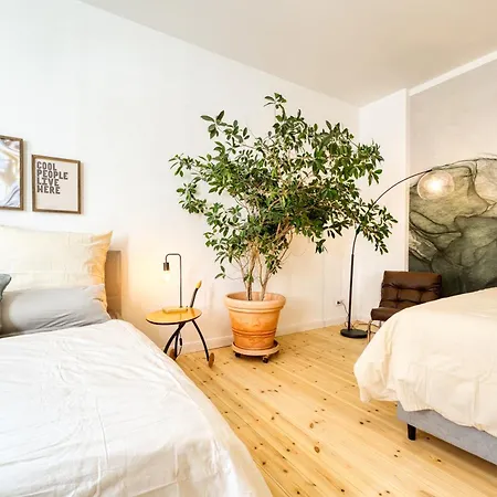 Mitten Im Kreuzberger Kiezleben - Geräumig&charmant - 3 Sz Auf 140qm Berlin