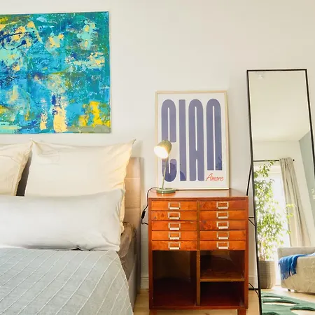 Apartment Mitten Im Kreuzberger Kiezleben - Geräumig&charmant - 3 Sz Auf 140qm Berlin