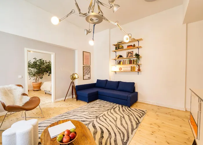 Mitten Im Kreuzberger Kiezleben - Geraeumig & - 3 Sz Auf 140qm