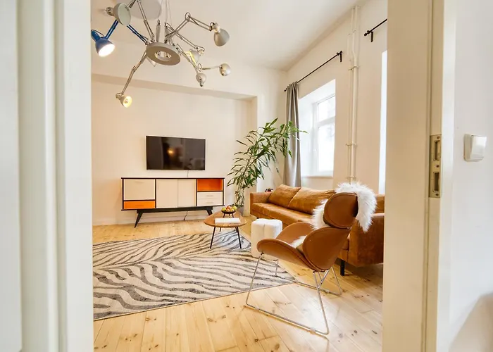 Apartamento Mitten Im Kreuzberger Kiezleben - Geraeumig & - 3 Sz Auf 140qm Berlín