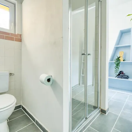 Mitten Im Kreuzberger Kiezleben - Geraeumig & - 3 Sz Auf 140qm *