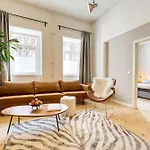 Mitten Im Kreuzberger Kiezleben - Geraeumig & - 3 Sz Auf 140qm *