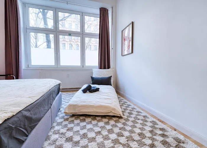 Mitten Im Kreuzberger Kiezleben - Geraeumig & - 3 Sz Auf 140qm